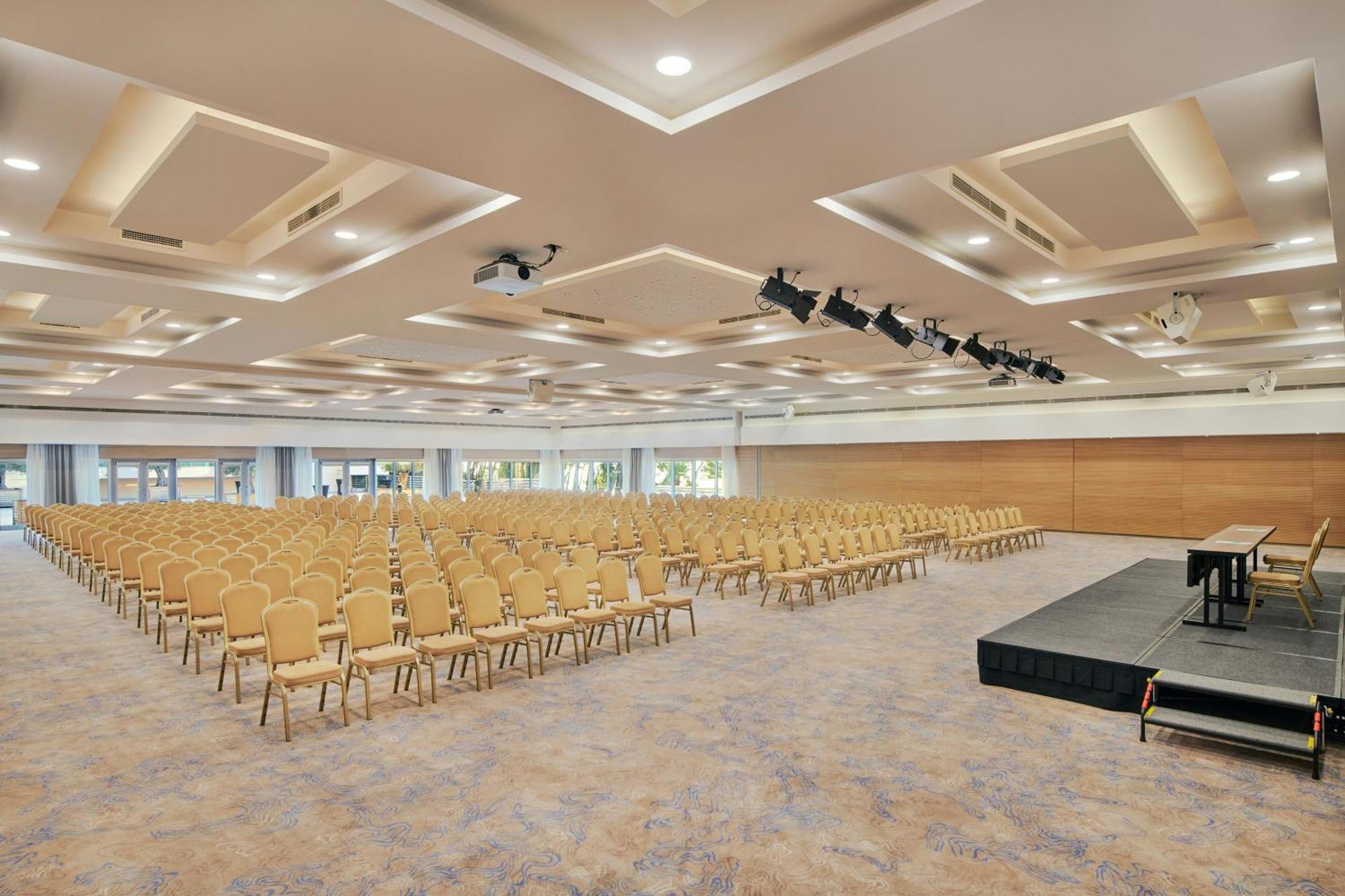 Le Meridien Lav Split Podstrana Bagian luar foto
